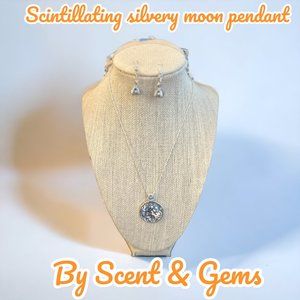 Scent & Gems, Scintillating silvery moon pendant (necklace & earrings set)